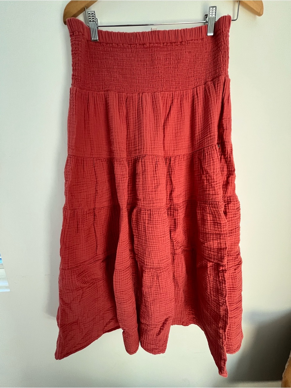 Women's Red Tiered Midi Skirt with Smocked Waist